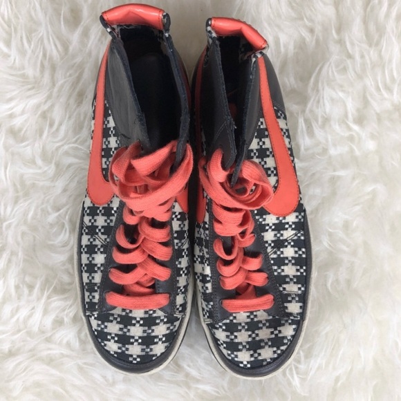 Rare Retro Nike stock. Women 7 or 7.5. - Picture 4 of 6